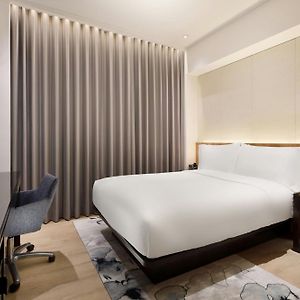 Guest Room Mobility accessible